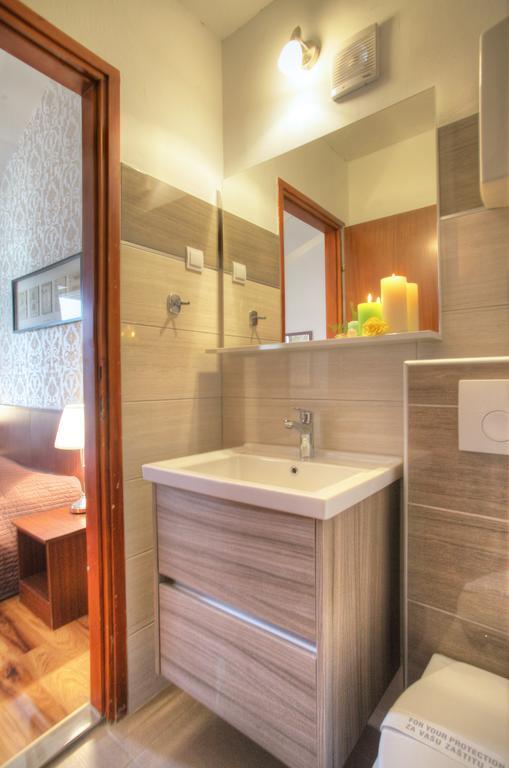 Gina Bed & Breakfast Tisno Zewnętrze zdjęcie