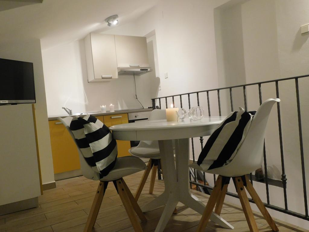Gina Bed & Breakfast Tisno Zewnętrze zdjęcie